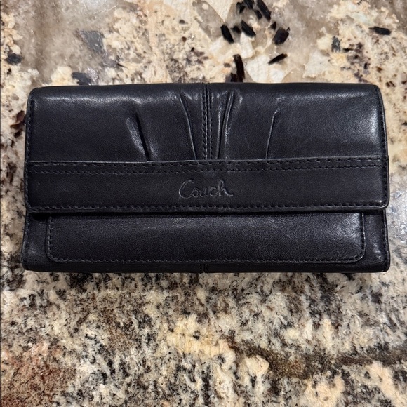 COACH Midnight Black Leather Clutch - Picture 1 of 5